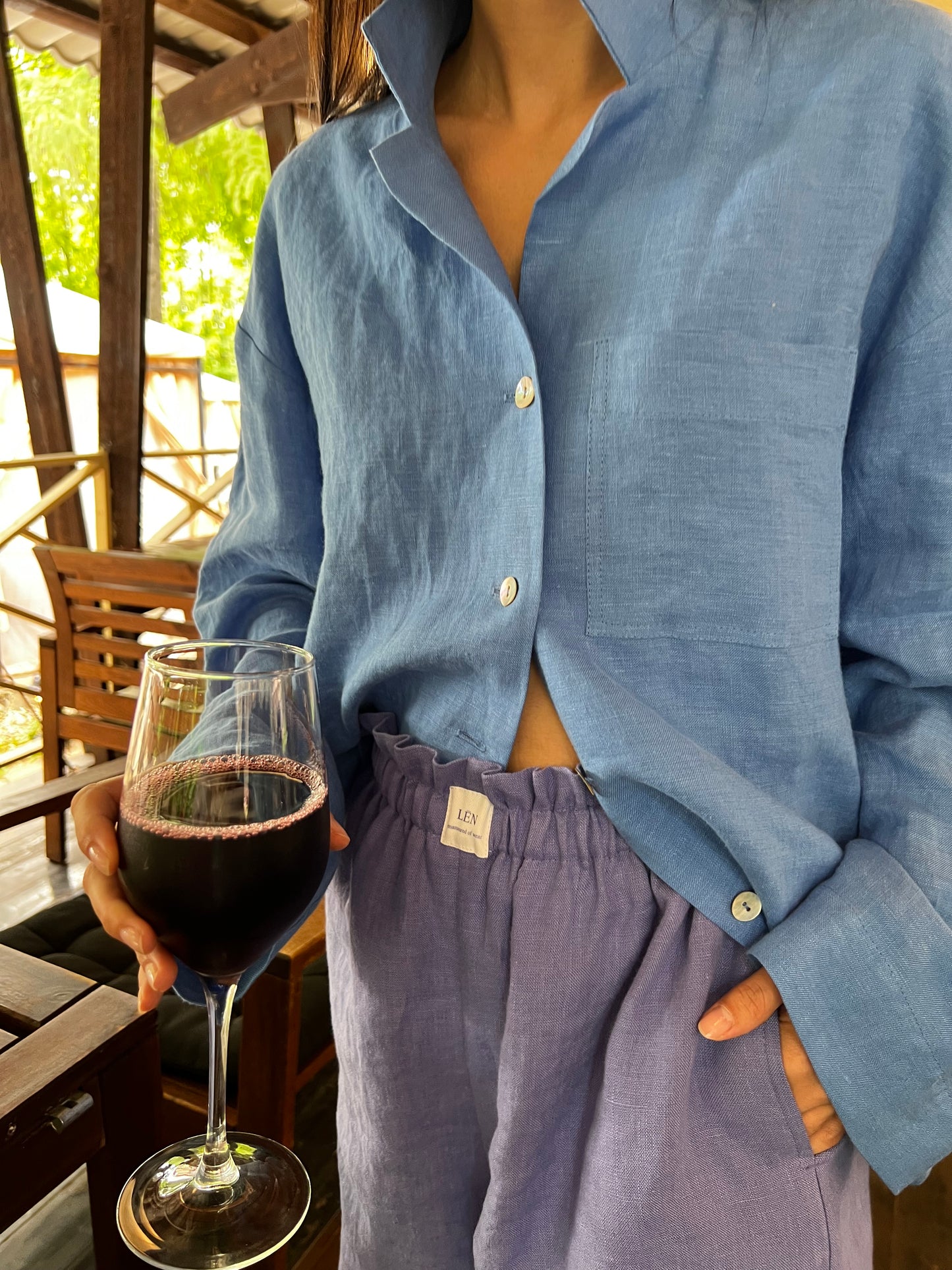 S H I R T 100% washed linen | long sleeve | blue