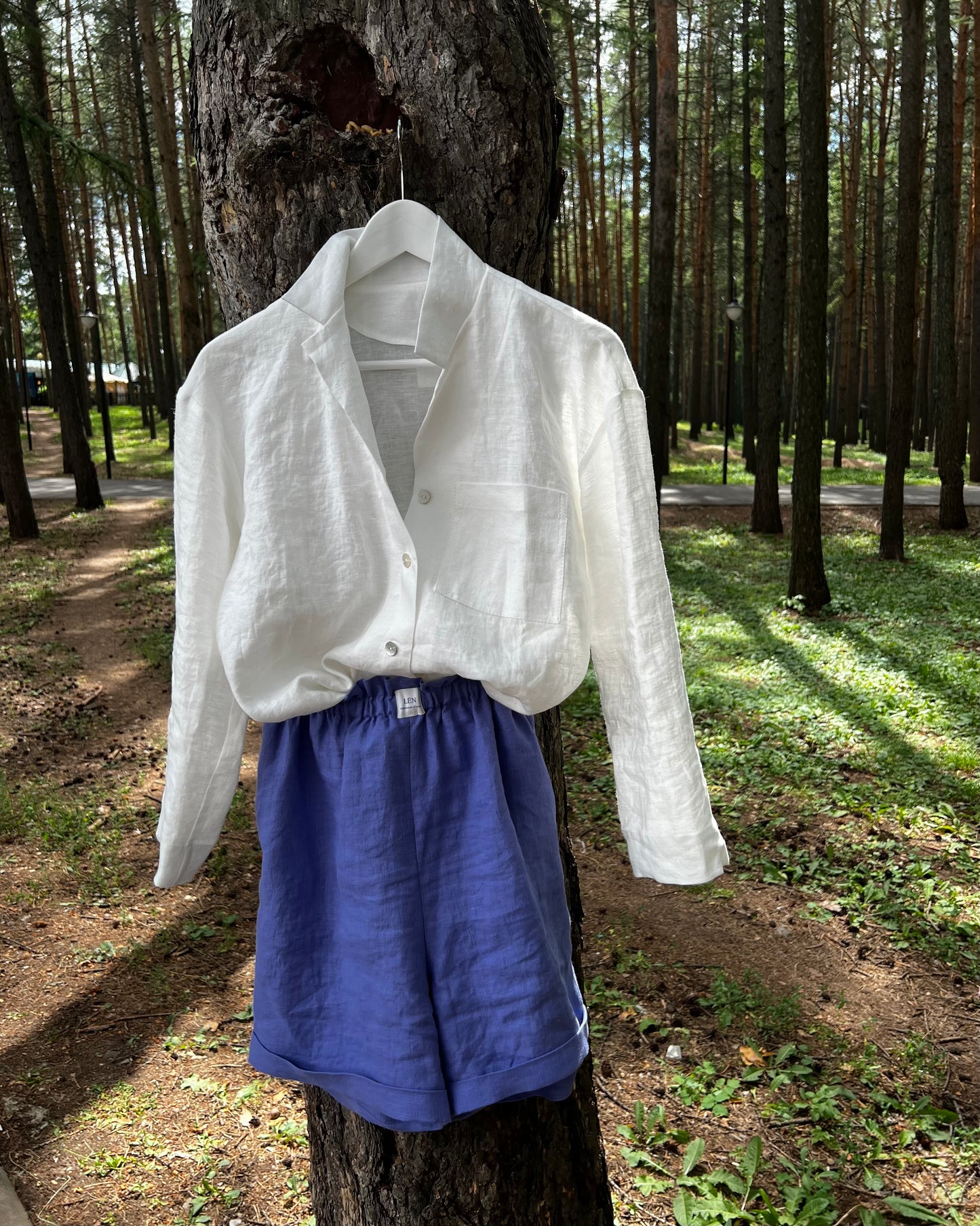 S H O R T S 100% washed linen | very peri