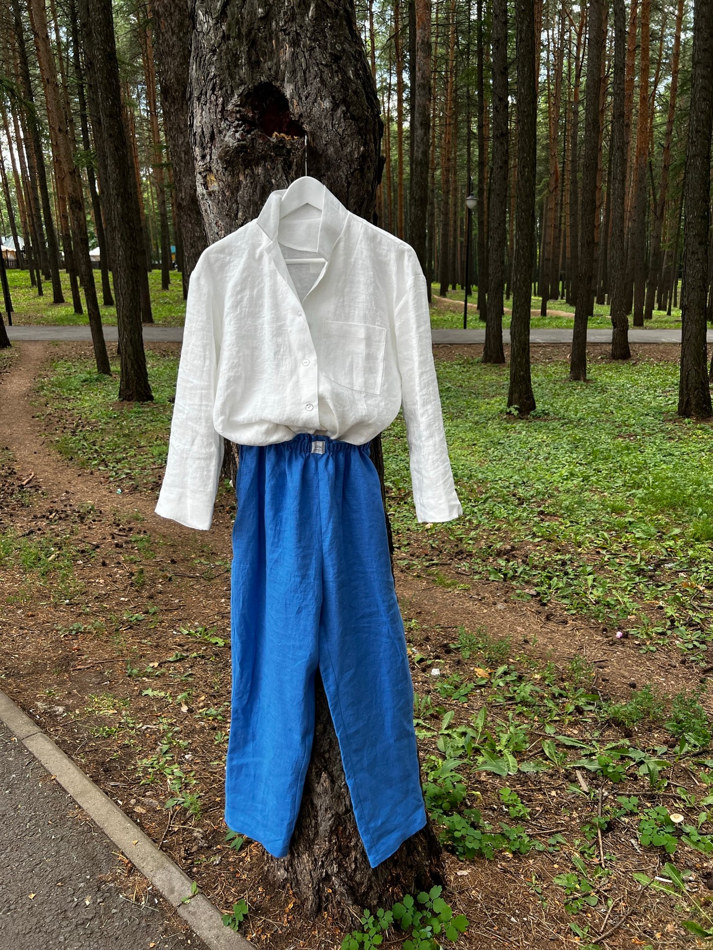 P A N T S 100% washed linen | blue