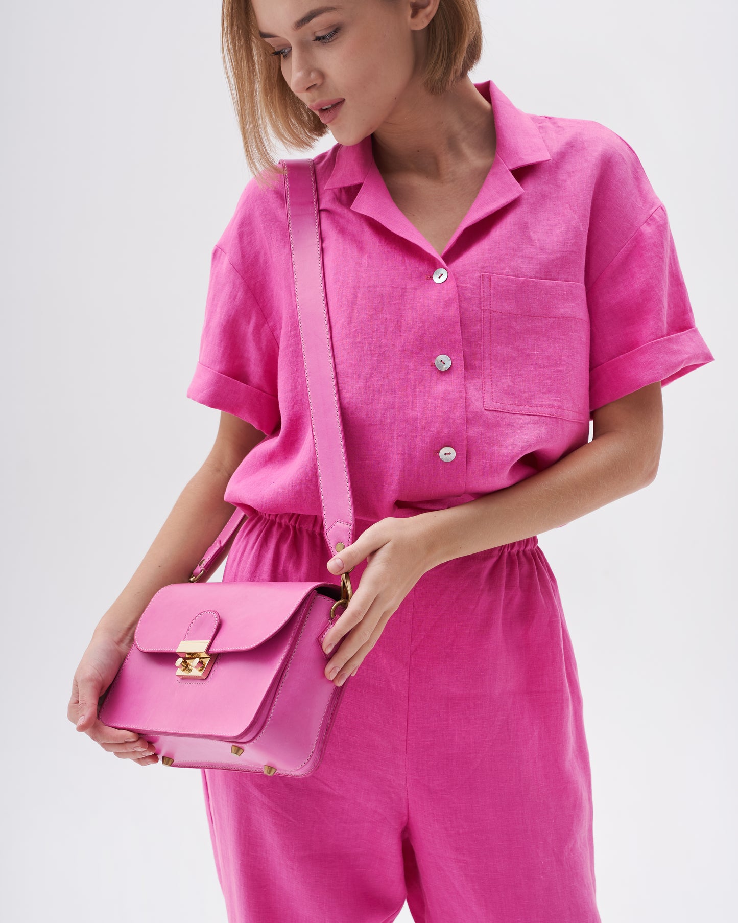 S H I R T 100% washed linen | short sleeve | pink