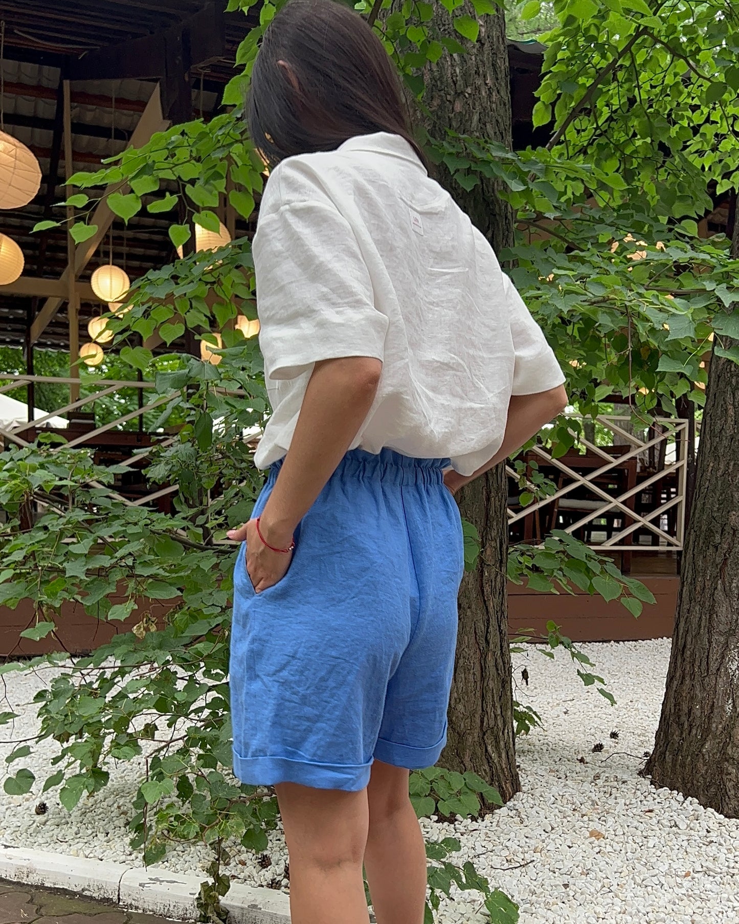 S H O R T S 100% washed linen | blue